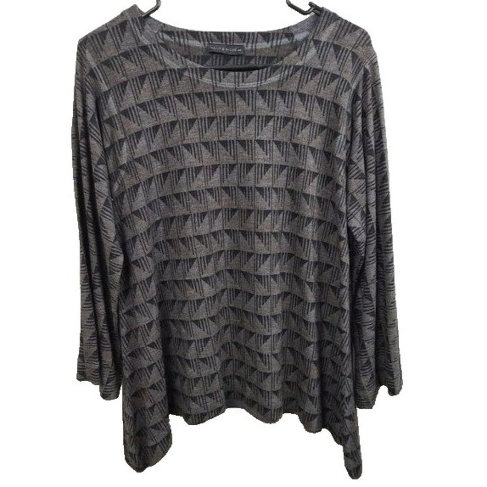 Nally & Millie Womens Tunic Top Medium Artsy Printed‎ Sharkbite Flare Sleeve